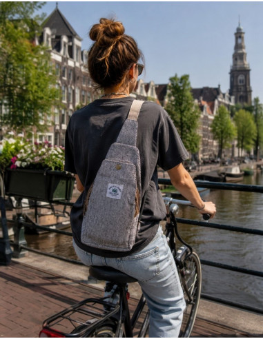 BMH00272 - Zaino triangolare unisex in canapa...